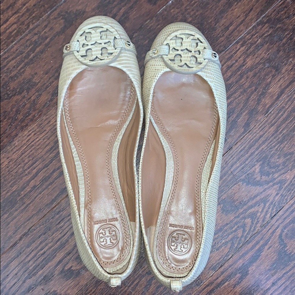 Tory Burch snakeskin print flats 9.5 M